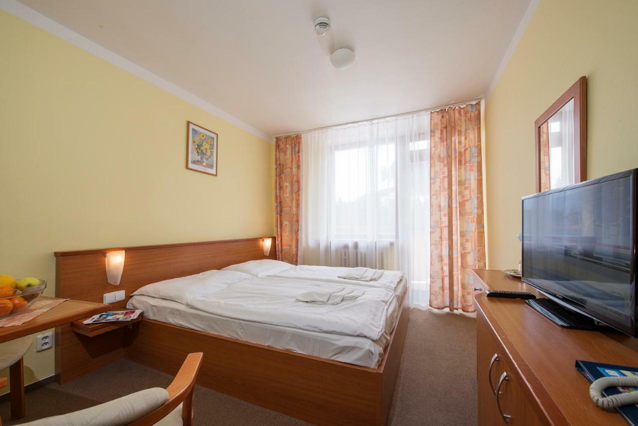 Hotel Sorea Snp Demanovska Dolina Bagian luar foto